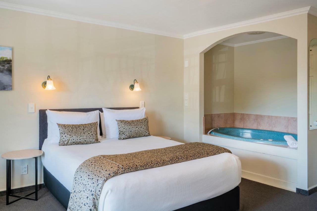 Silver Fern Rotorua Suites&Spa Exterior foto A suite at the hotel