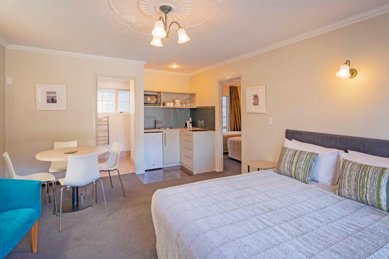 Silver Fern Rotorua Suites&Spa Exterior foto A studio apartment in New Zealand